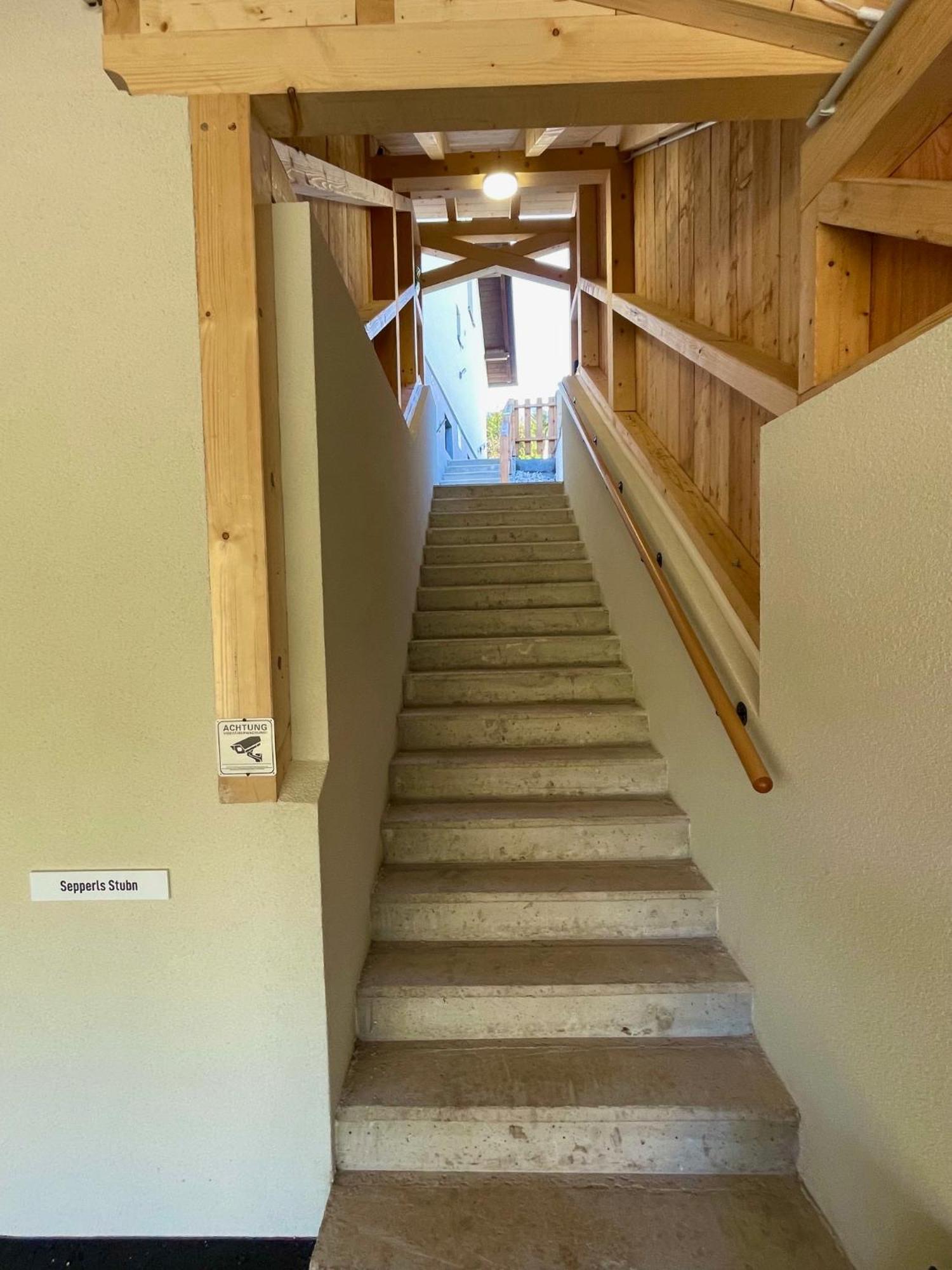 Mitzis Stubn Apartments - Bad Goisern - 24-Hour Self Check-In Екстериор снимка