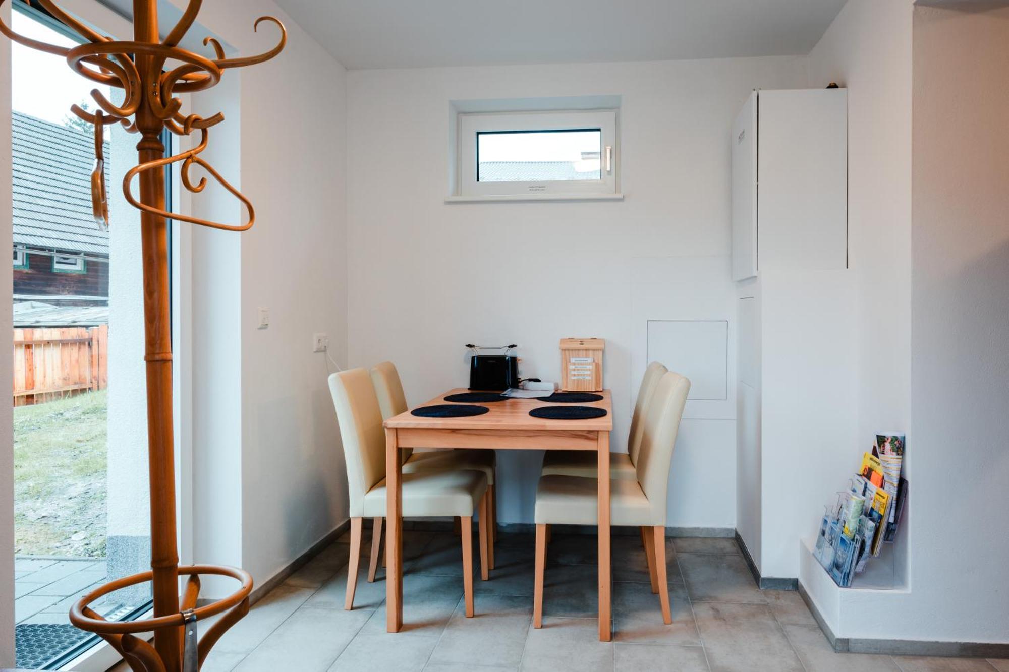 Mitzis Stubn Apartments - Bad Goisern - 24-Hour Self Check-In Екстериор снимка
